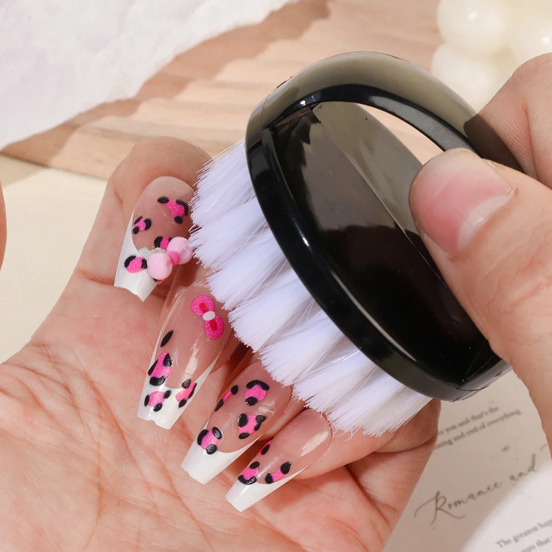 Escova de unhas refere-se à fi - Makeup Beauty Ro avaliação e preço