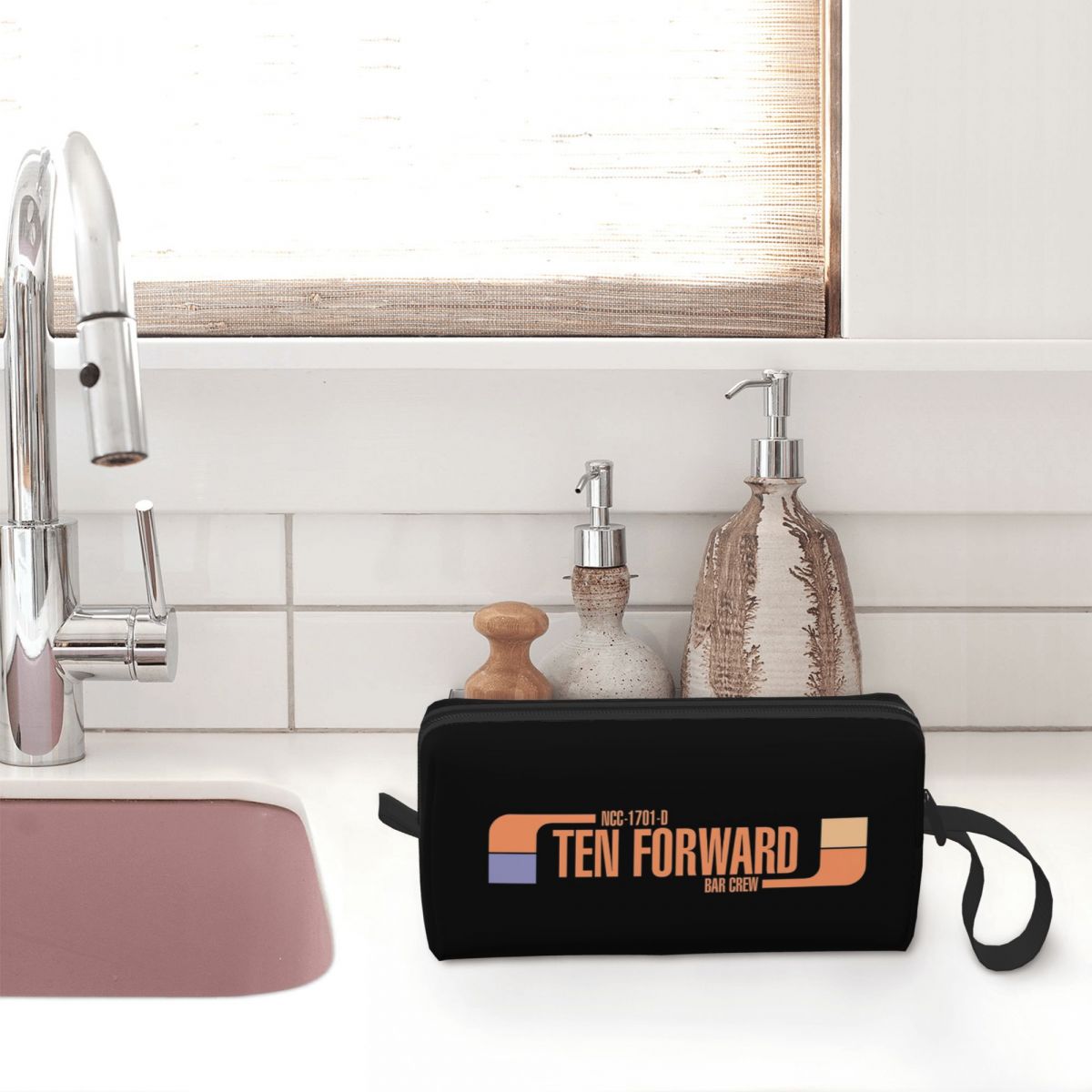 Bolsa de Maquiagem Ten Forward - Beauty Makeup Bar avaliação e preço